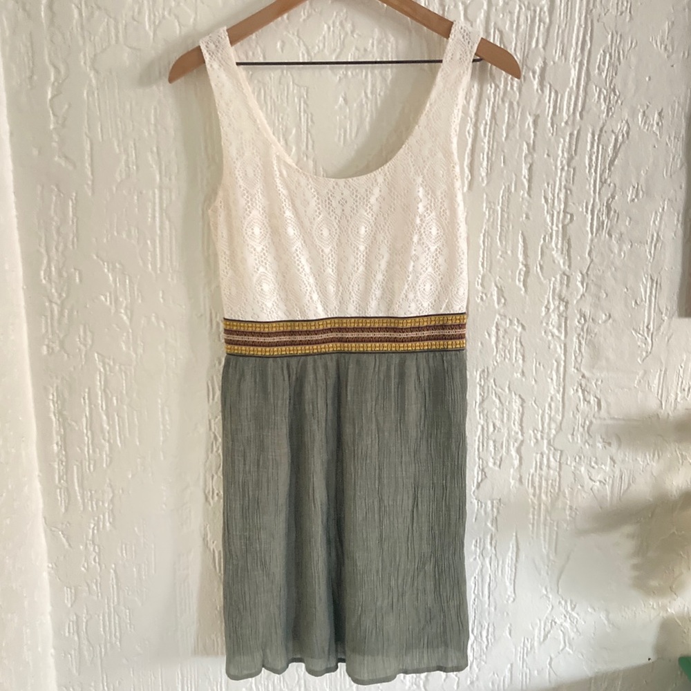 As You Wish Sleeveless Dress Size Medium